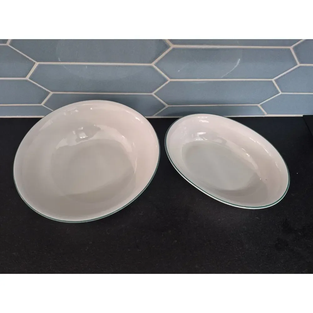 Vintage Pfaltzgraff Winter Berry Holiday Christmas Oval Serving Bowls Set Of 2